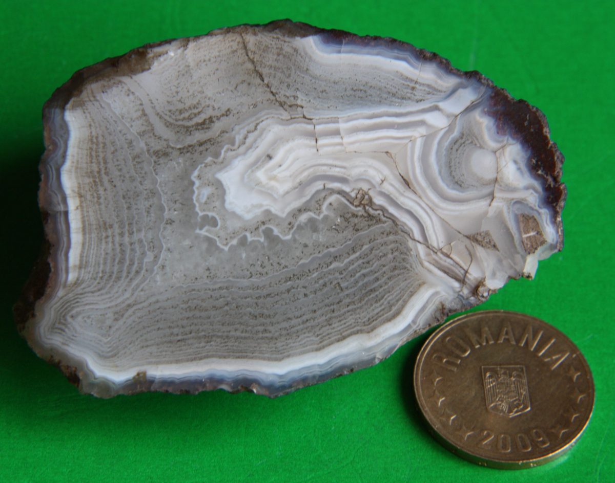 Agat (var. Calcedonie)