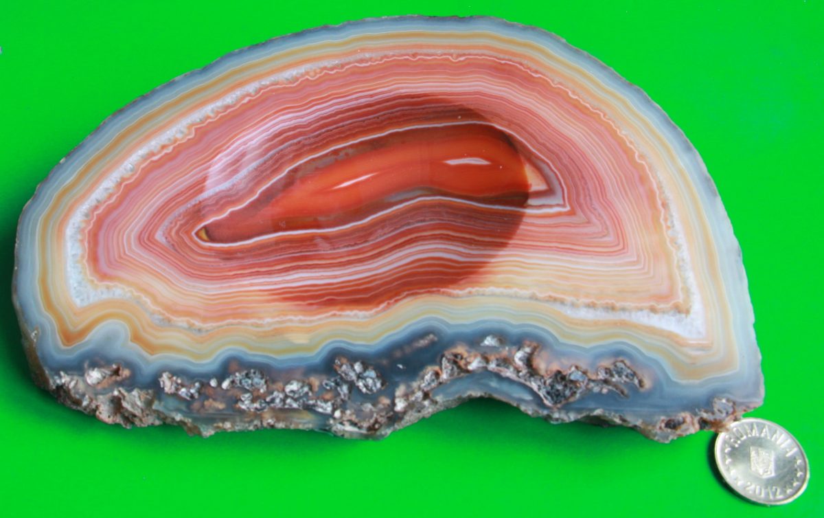 Agat (var. Calcedonie)