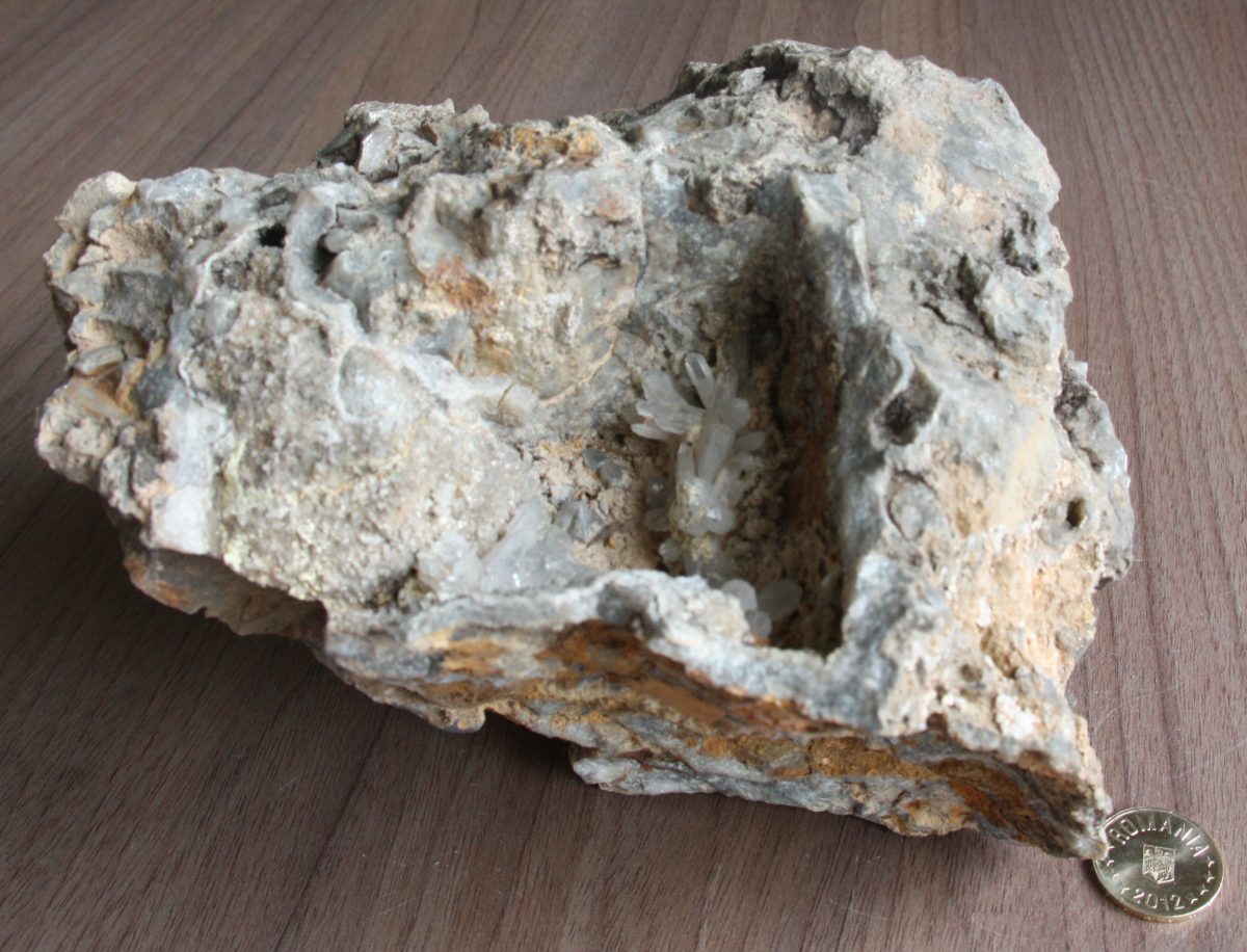 Cuarţ