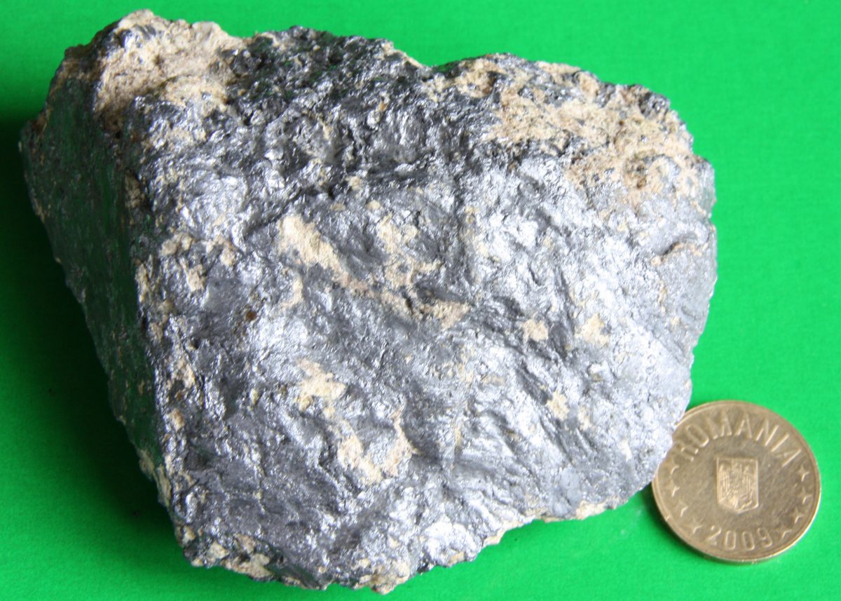Molibdenit