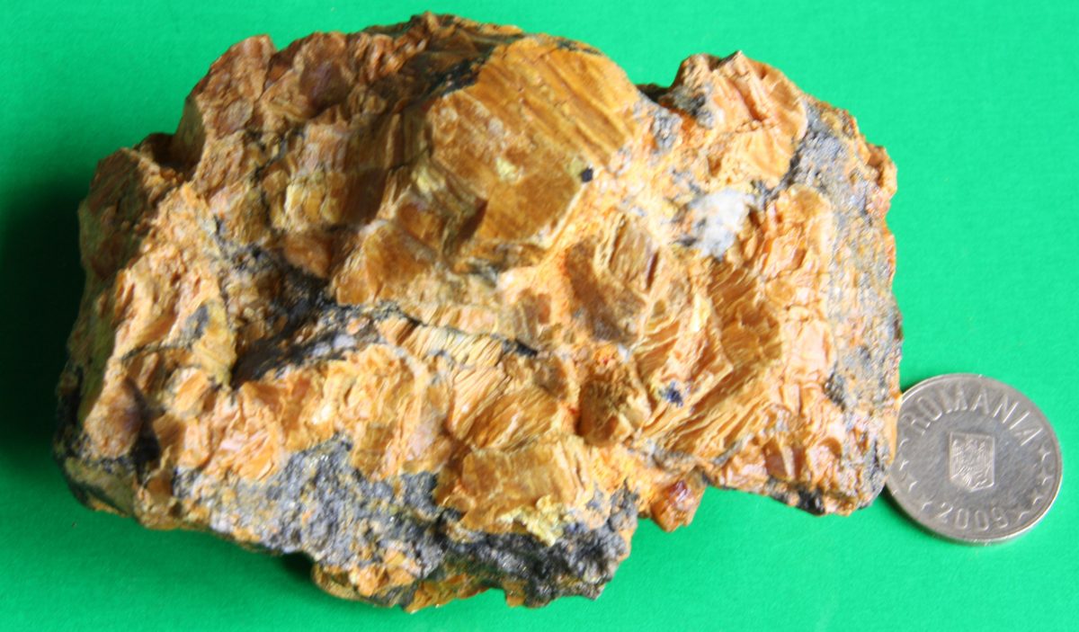 Auripigment