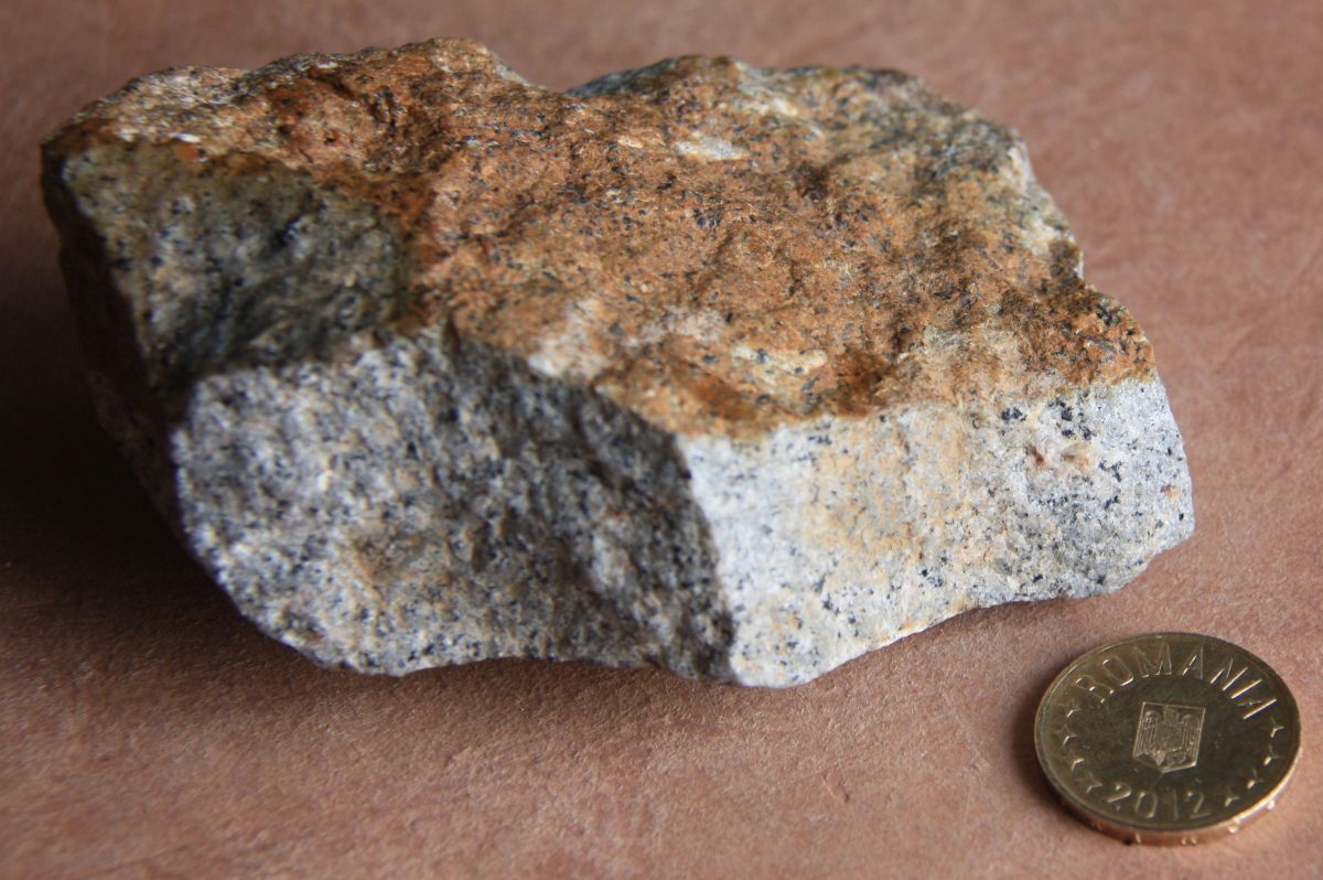 Granit cu riebeckit