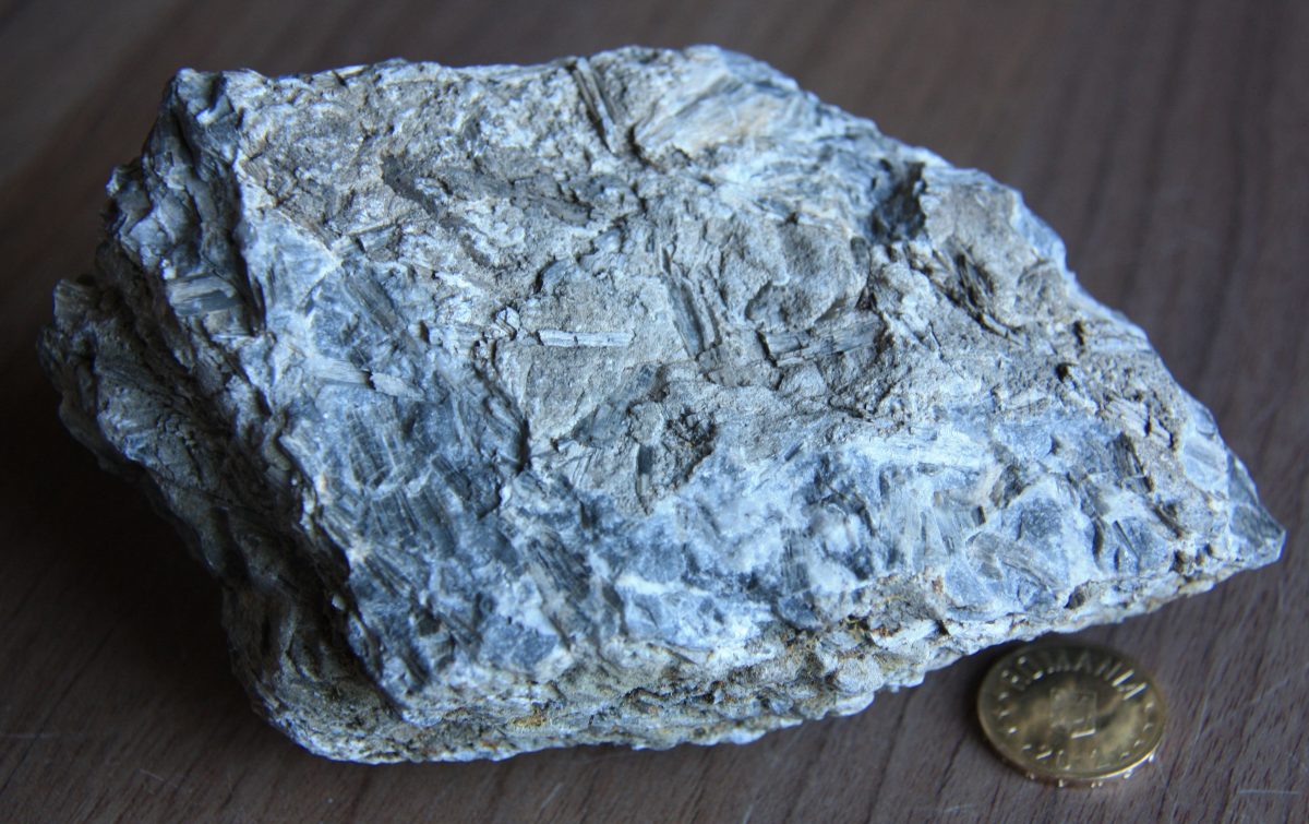 Calcar dolomitic cu tremolit
