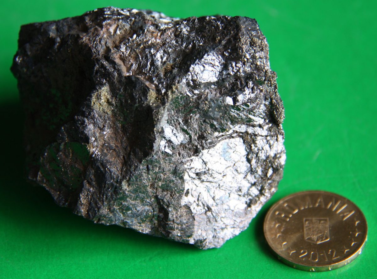 Sfalerit negru (Marmatit)