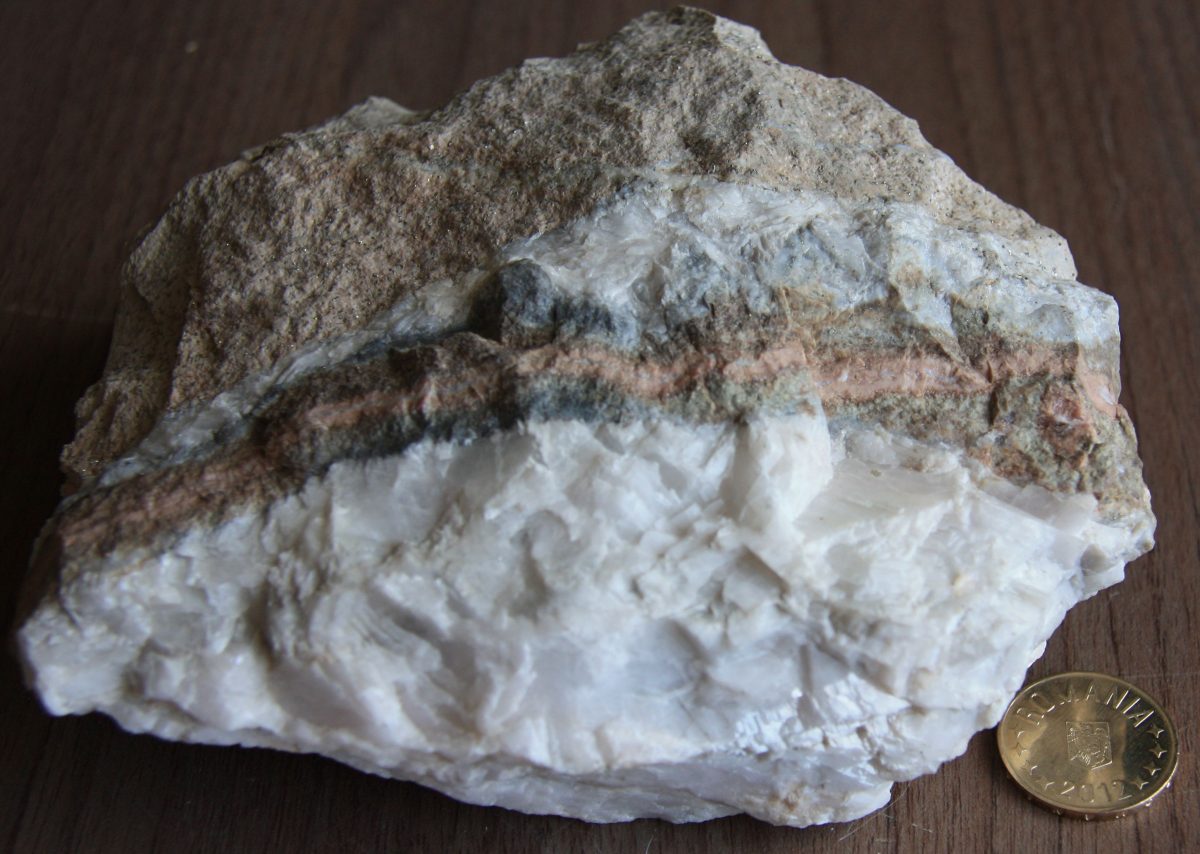 Minereu aurifer + Calcit