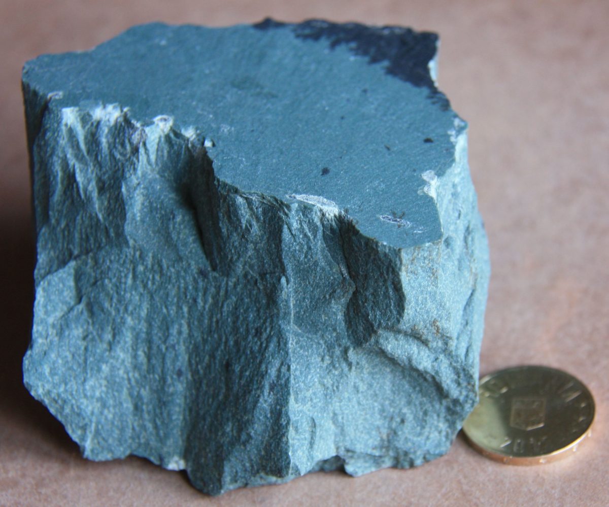 Tuf riolitic