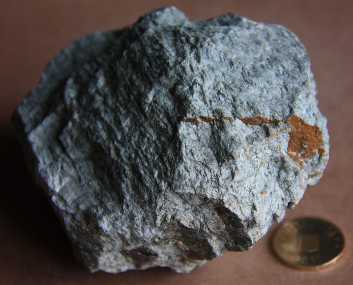Metatuf riolitic