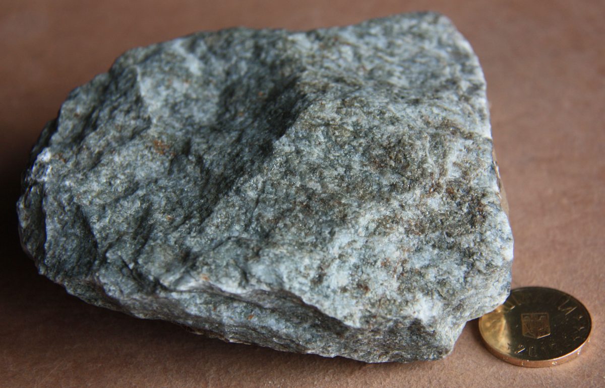 Metatuf riolitic