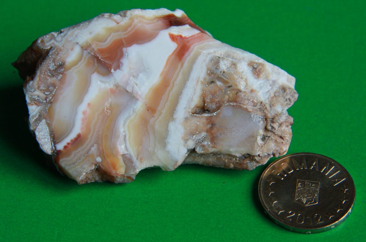 Agat (var. Calcedonie)
