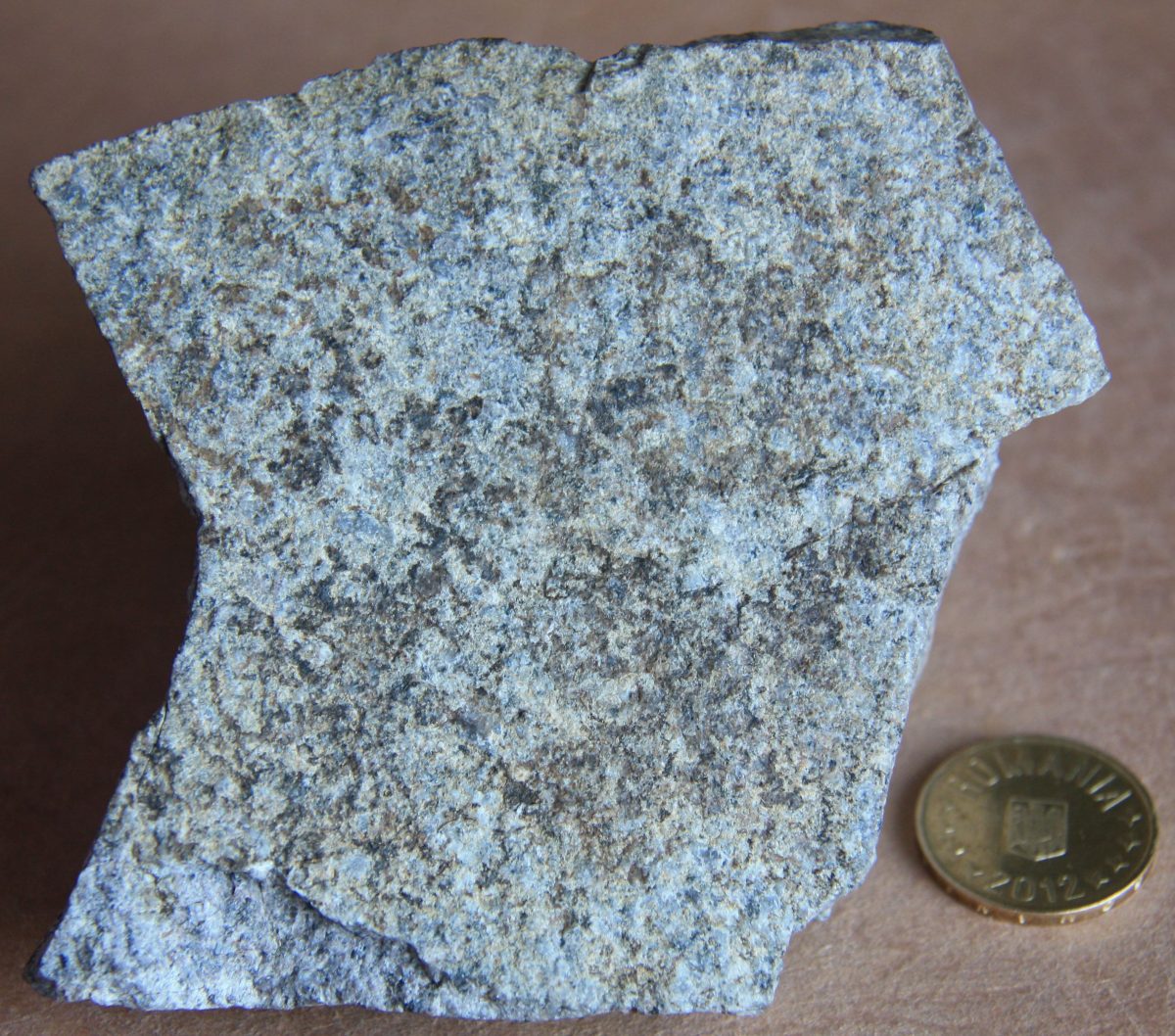 Granit cu riebeckit şi egirin