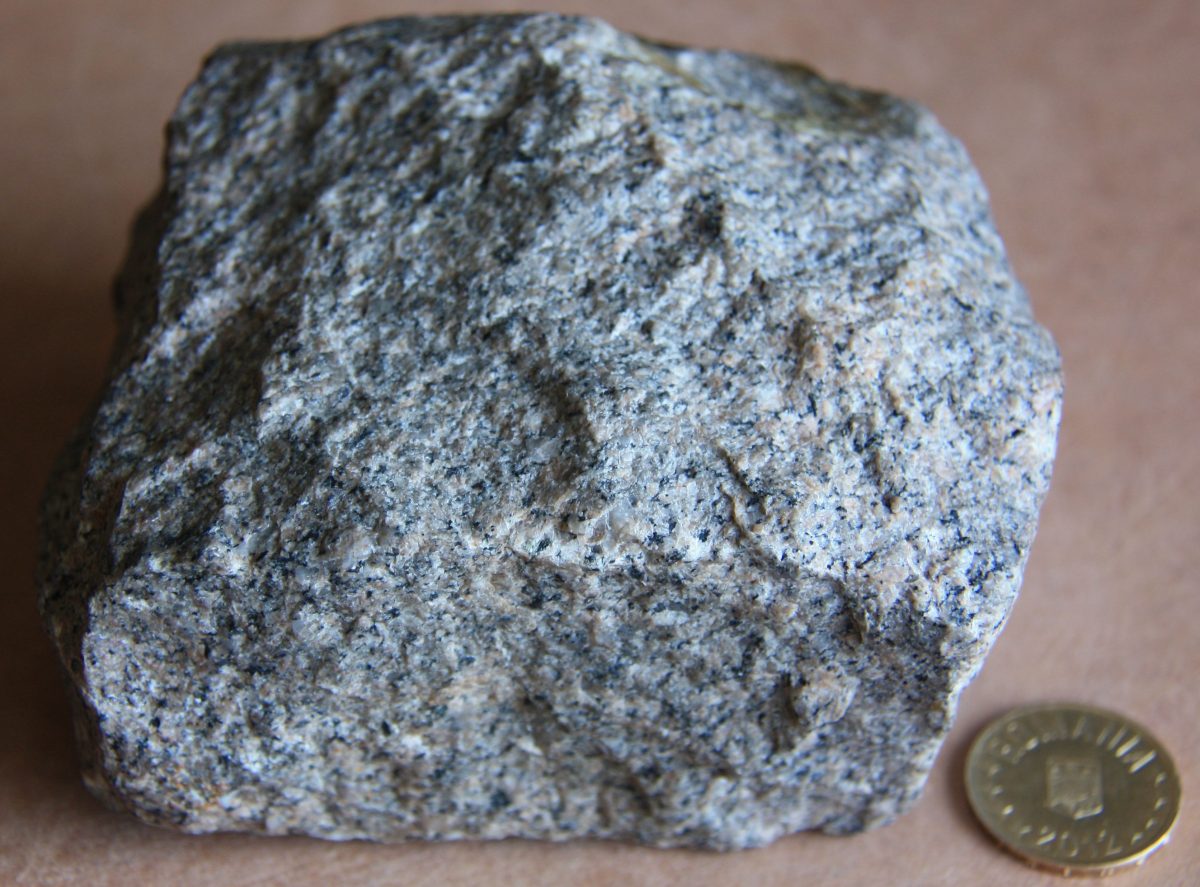 Granit cu riebeckit şi egirin
