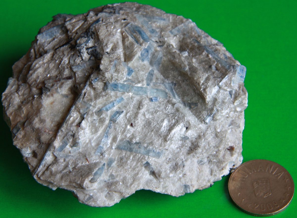 Disten (Cianit)