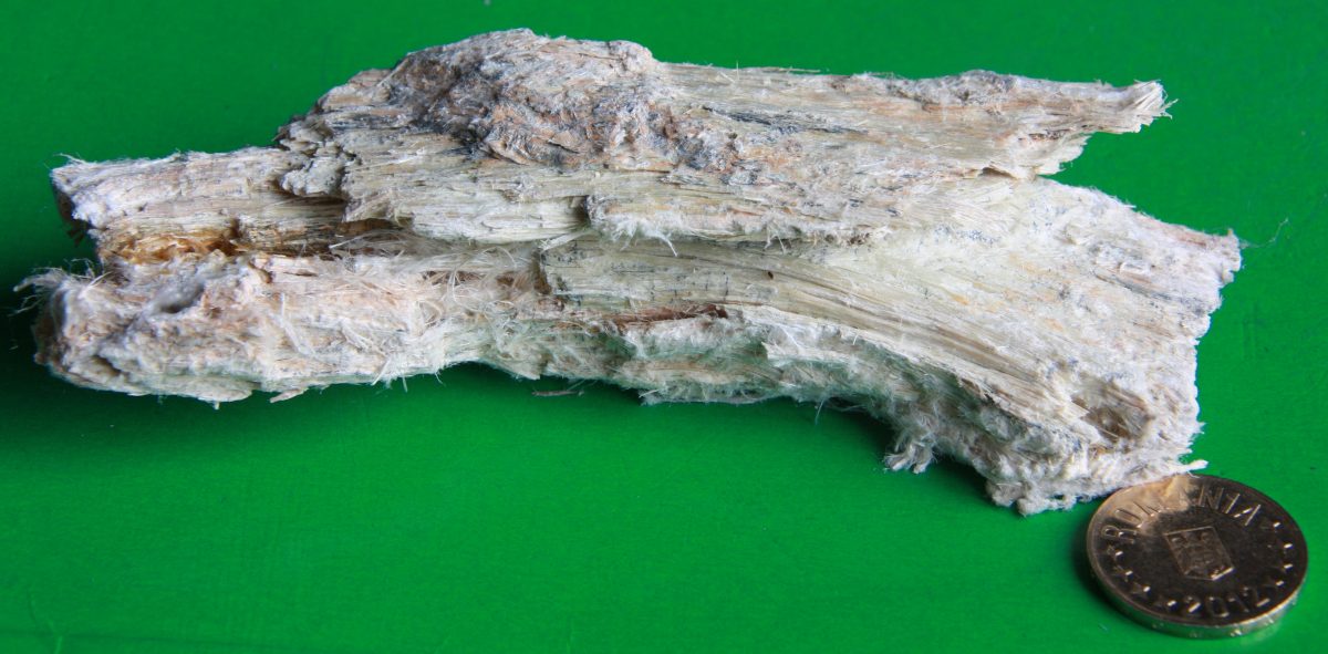 Azbest (Crisotil)