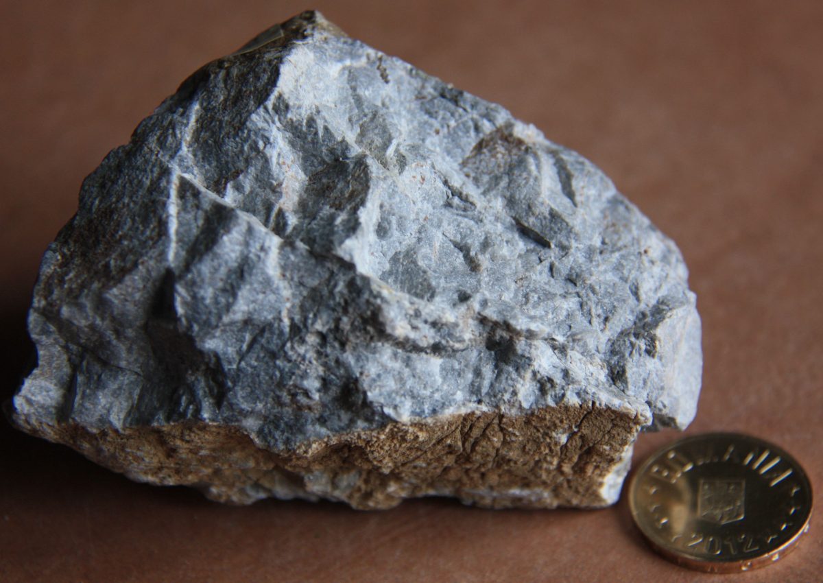 Calcar dolomitic cristalin
