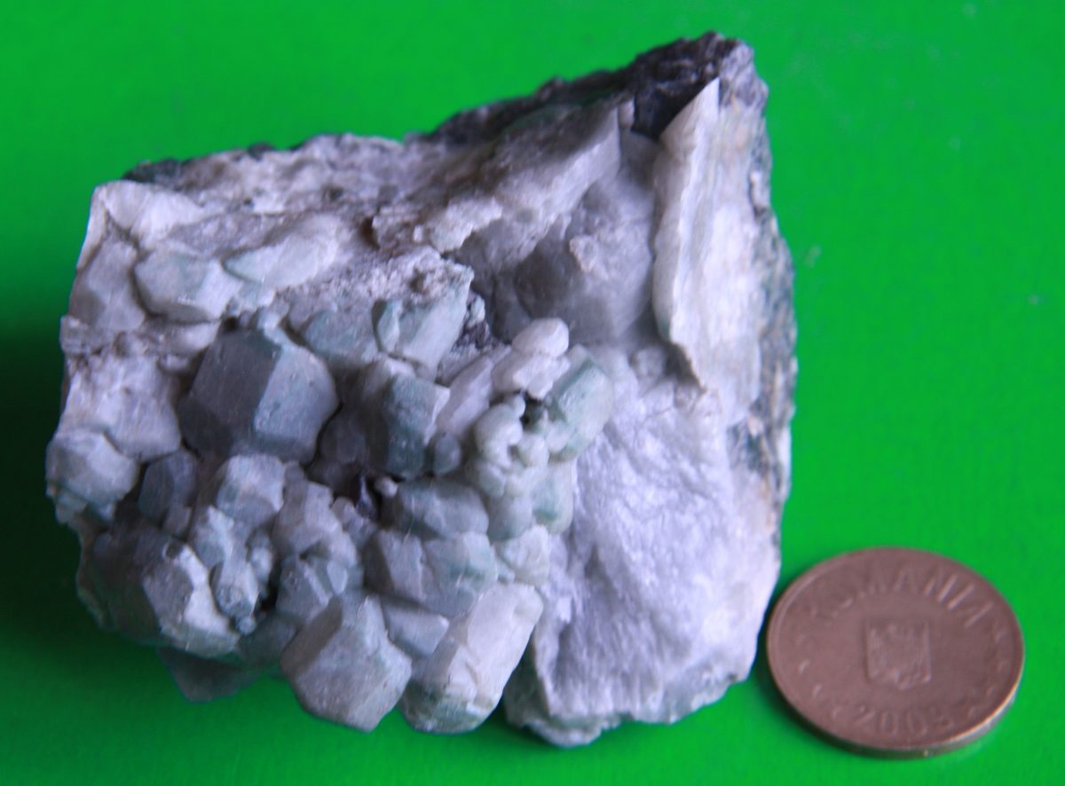 Wernerit (var. Scapolit)