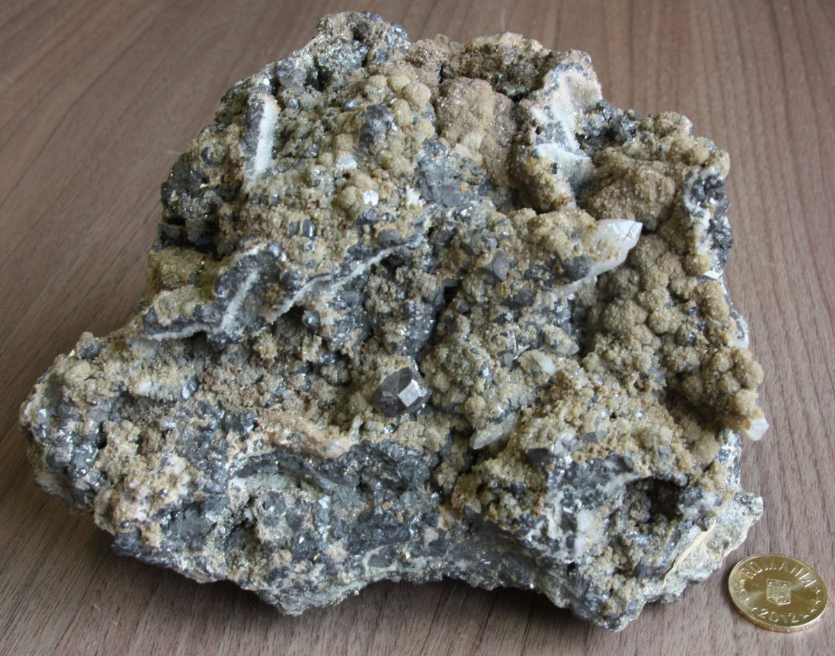 Sfalerit + Cuarţ + Calcit