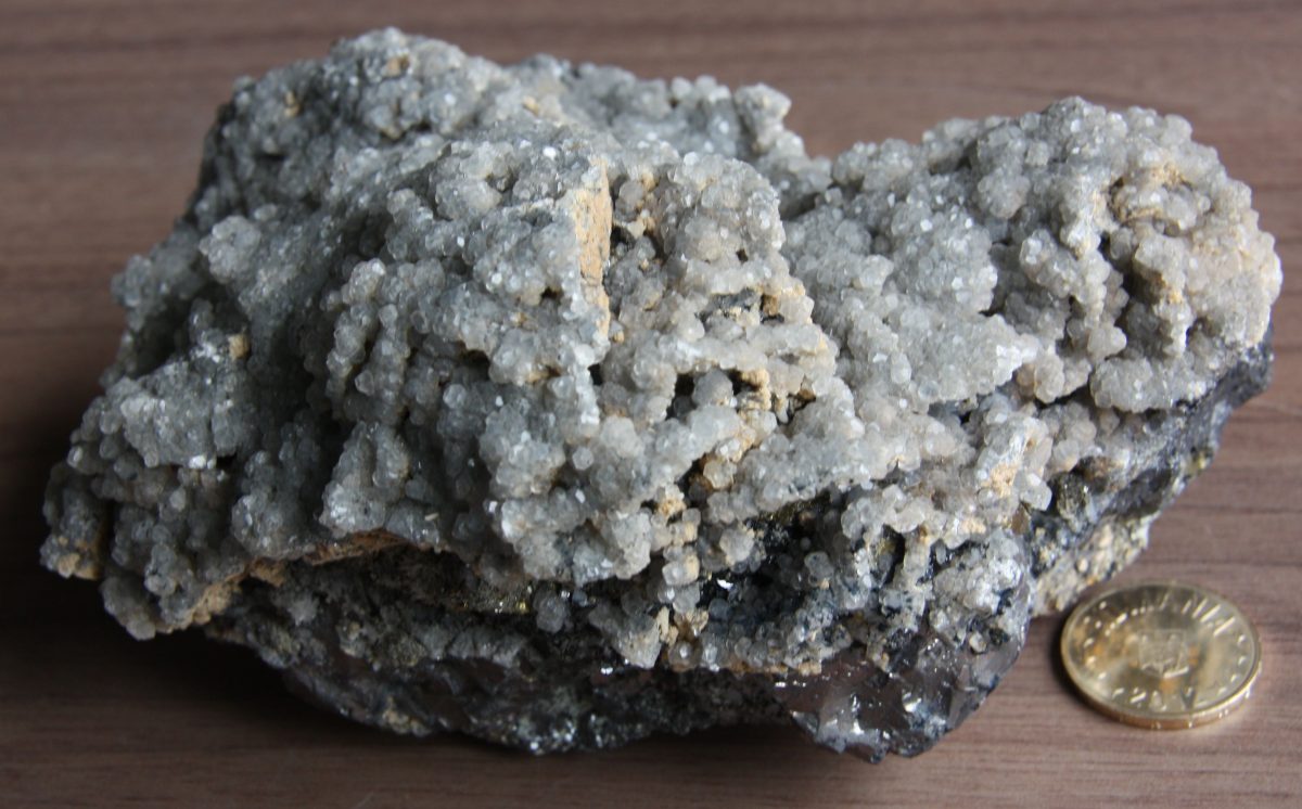 Calcit + Minereu complex (Galenă + Calcopirtă)