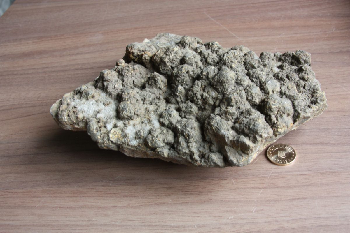 Calcit + Marcasită