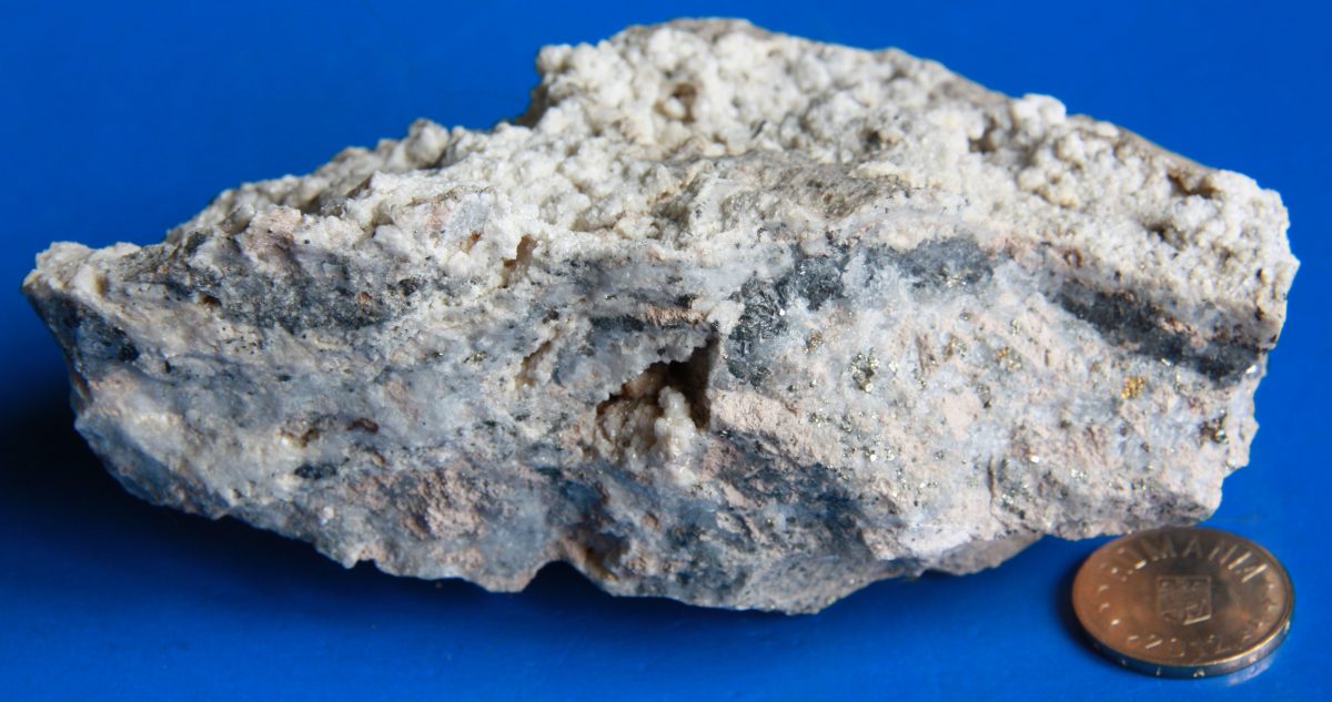 Calcit + Minereu complex