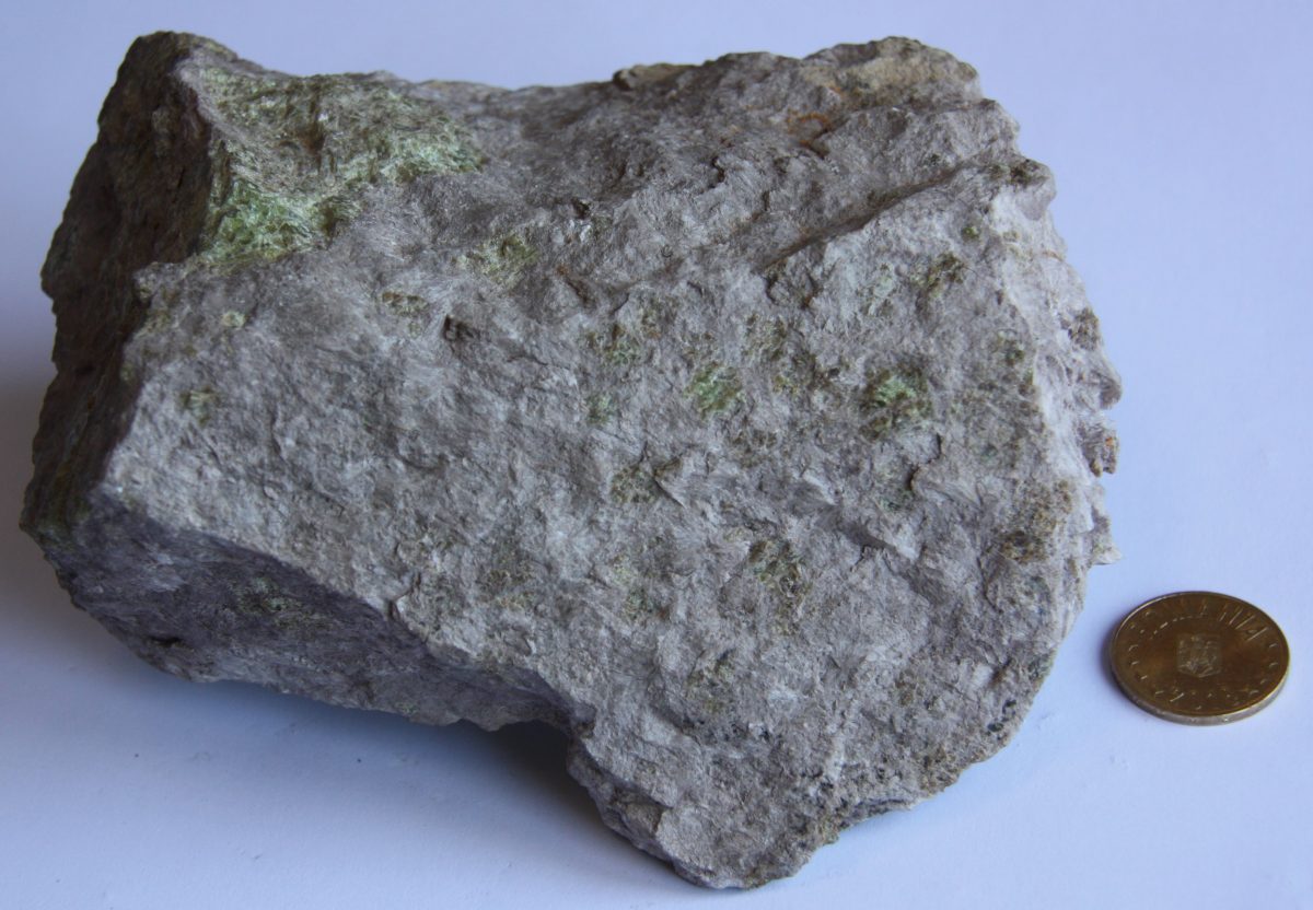Skarn wollastonitic cu mineralizaţie