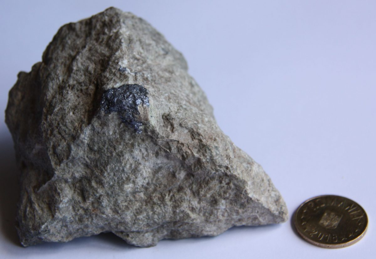 Skarn cu molibdenit