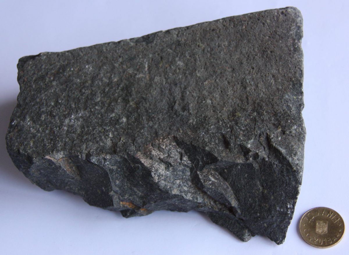 Andezit din dyke mineralizat