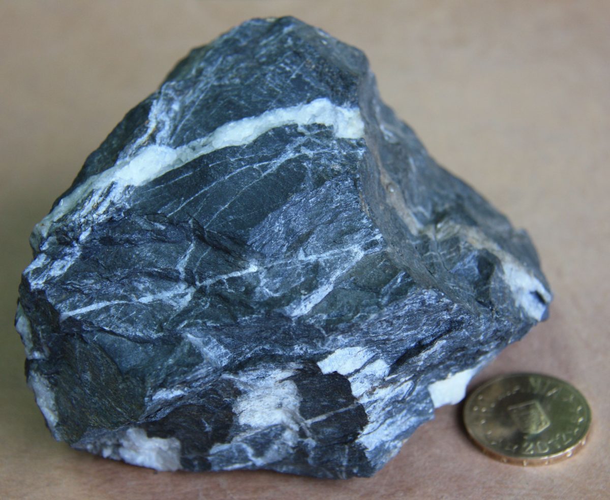 Cuarţit negru