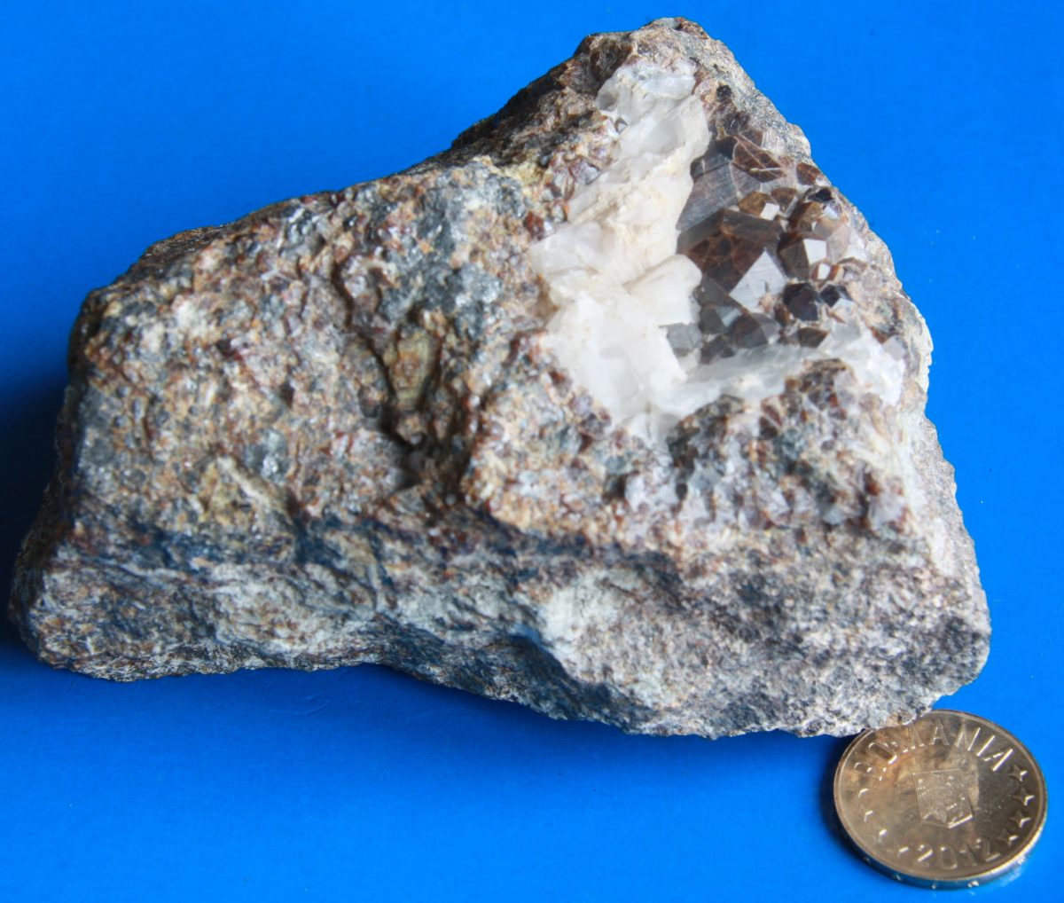 Skarn cu granat