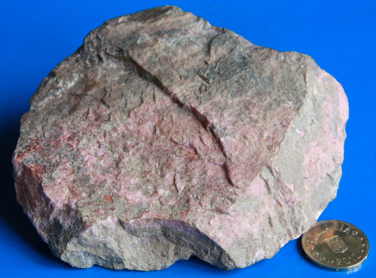 Minereu de mangan (Rodocrozit + Rodonit)