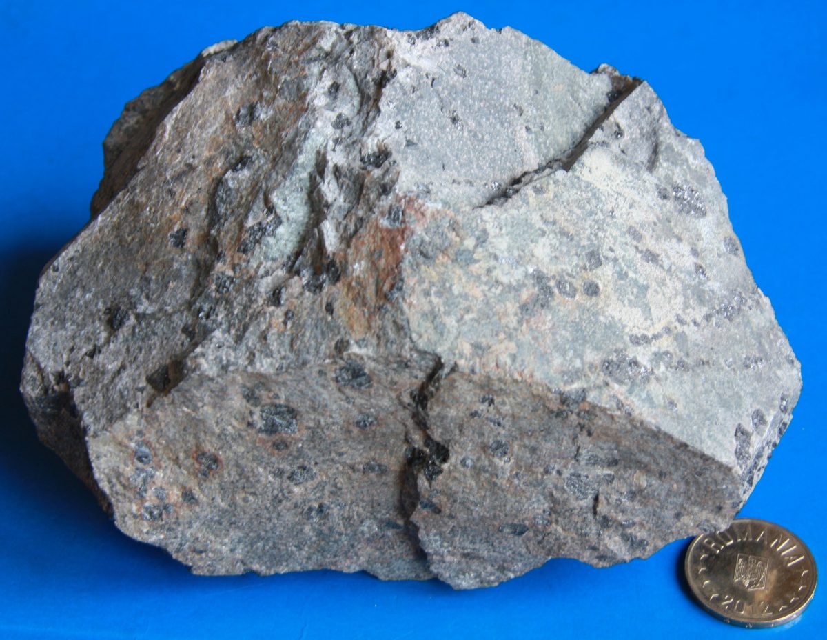 Amfibolit cu magnetit