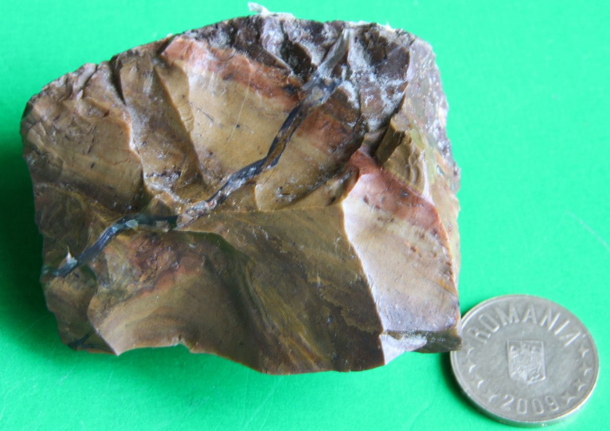 Semiopal