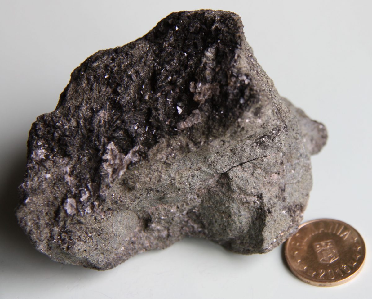 Spinel şi amfibol