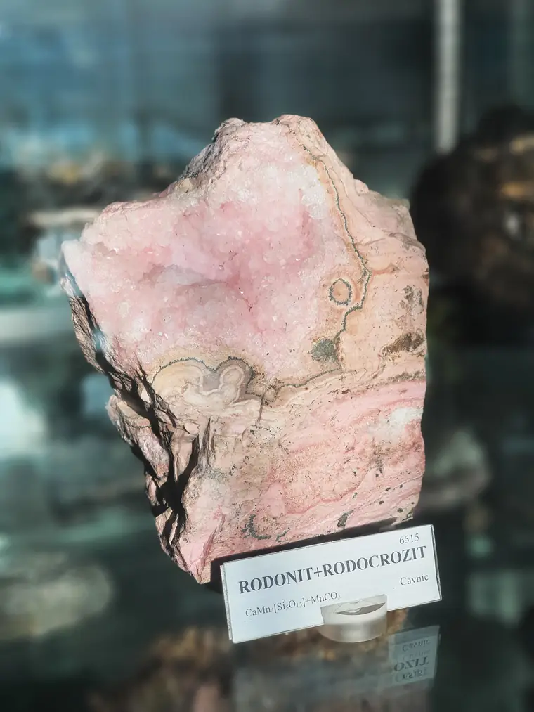 Fotografie din Colecția de Mineralogie și Petrografie, imaginea 11